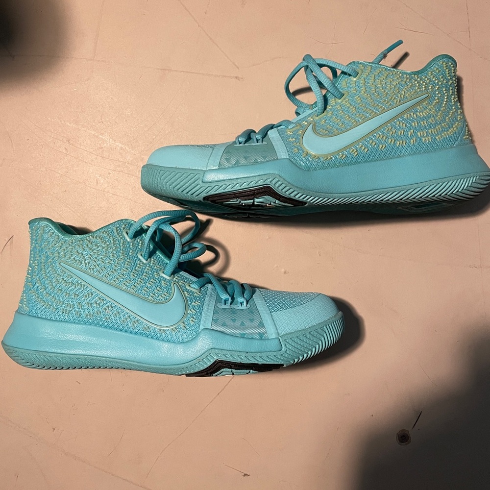 Nike Tiffany Kyrie 3s